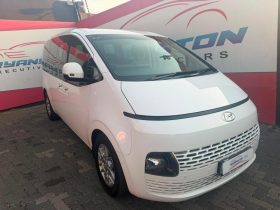 Hyundai Staria 2.2D Executive 9 Seater At