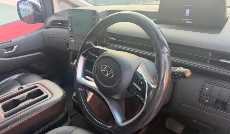 
								Hyundai Staria 2.2D Executive 9 Seater At full									