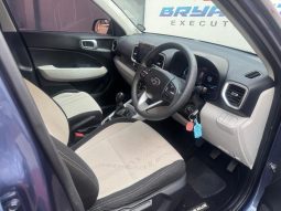 
										Hyundai Venue 1.2 Motion full									