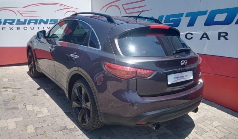 
								Infiniti Q70 3.0D Gt Premium At full									