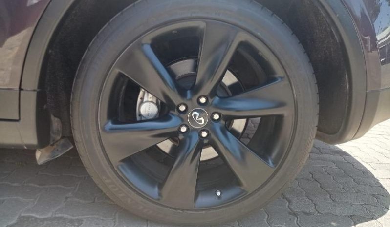 
								Infiniti Q70 3.0D Gt Premium At full									