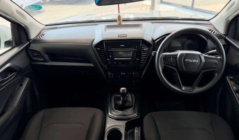 
								ISUZU D-MAX D-MAX 1.9 Ddi L 4X4 D/C P/U full									