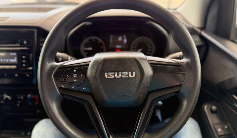 
								ISUZU D-MAX D-MAX 1.9 Ddi L 4X4 D/C P/U full									