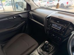 
										ISUZU D-MAX D-MAX 1.9 Ddi L 4X4 D/C P/U full									
