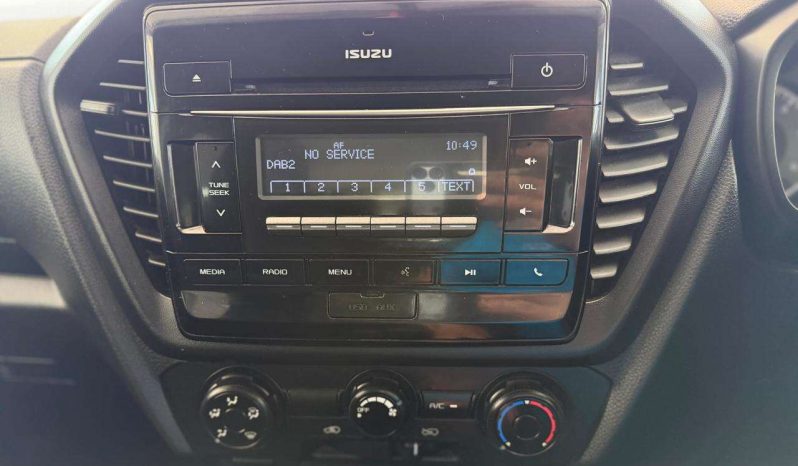 
								ISUZU D-MAX D-MAX 1.9 Ddi L 4X4 D/C P/U full									