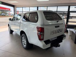 
										ISUZU D-MAX D-MAX 1.9 Ddi L 4X4 D/C P/U full									