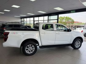 ISUZU D-MAX D-MAX 1.9 Ddi LS 4X4 A/T D/C P/U