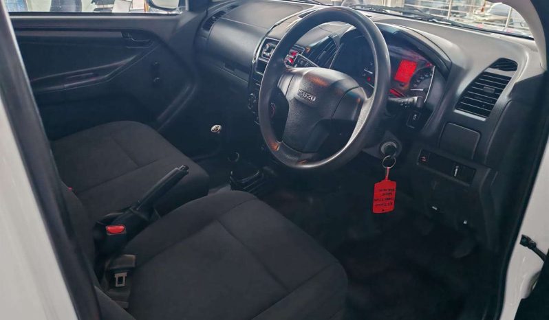 
								ISUZU D-MAX D-MAX 250 HO FLEETSIDE SAFETY S/C P/U full									
