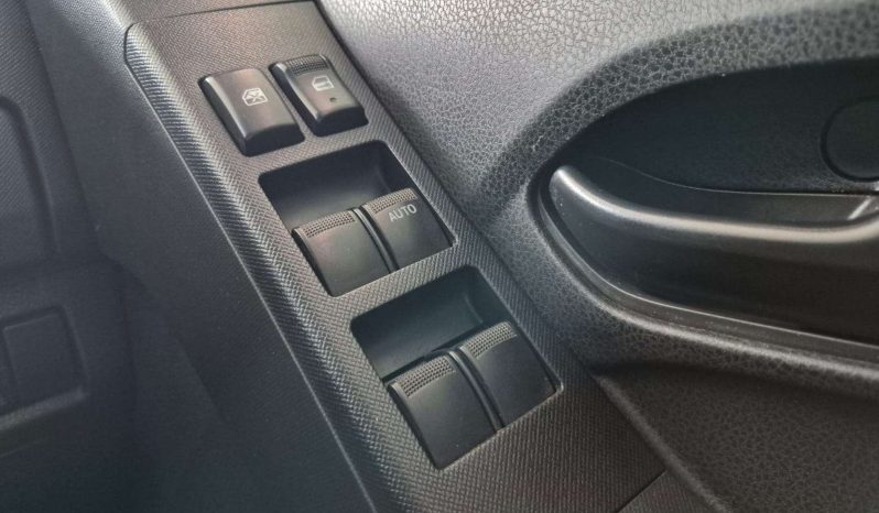
								ISUZU D-MAX D-MAX 250 HO HI-RIDE A/T D/C P/U full									