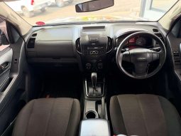 
										ISUZU D-MAX D-MAX 250 HO HI-RIDE A/T D/C P/U full									