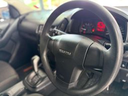 
										ISUZU D-MAX D-MAX 250 HO HI-RIDE A/T D/C P/U full									