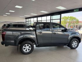 ISUZU D-MAX D-MAX 250 HO HI-RIDE A/T D/C P/U
