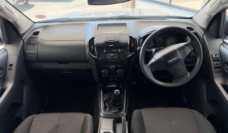 
								ISUZU D-MAX D-MAX 250 HO HI-RIDE D/C P/U full									