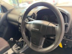 
										ISUZU D-MAX D-MAX 250 HO HI-RIDE D/C P/U full									