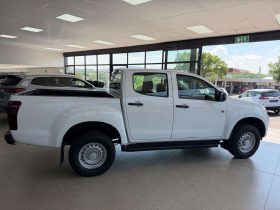 ISUZU D-MAX D-MAX 250 HO HI-RIDE D/C P/U