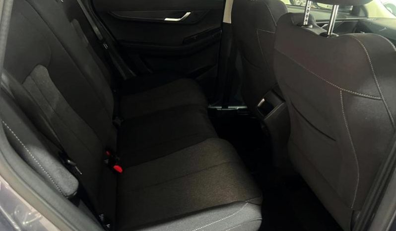 
								Jaecoo J5 1.5T Core full									