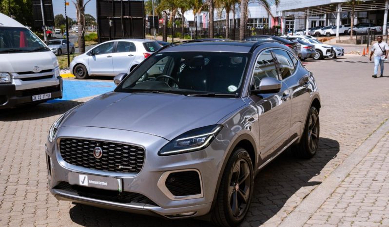 
								Jaguar E-Pace D200 AWD R-Dynamic SE full									