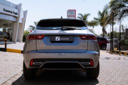 
										Jaguar E-Pace D200 AWD R-Dynamic SE full									