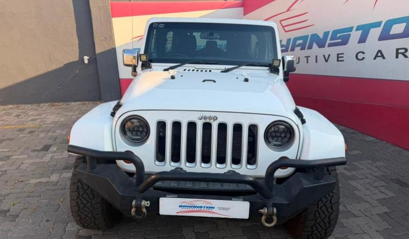 
								Jeep Wrangler Unlimited 3.6 Sahara At full									