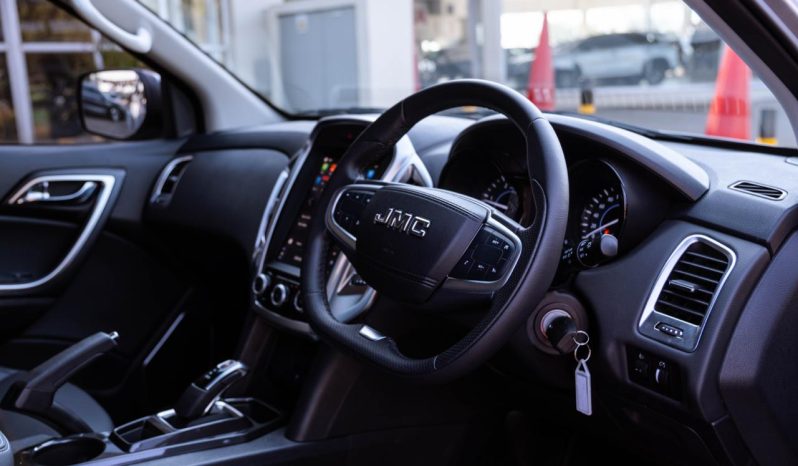 
								JMC Vigus Pro 2.0TD Double Cab full									