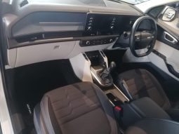 
										Kia Carens 1.5 Ls full									