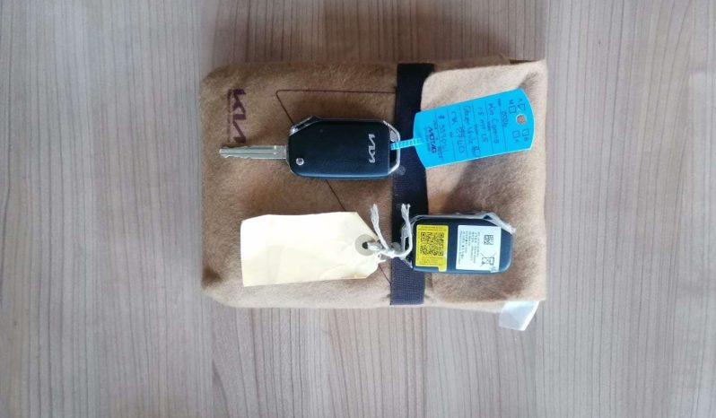 
								KIA CARENS CARENS 1.5 LS full									