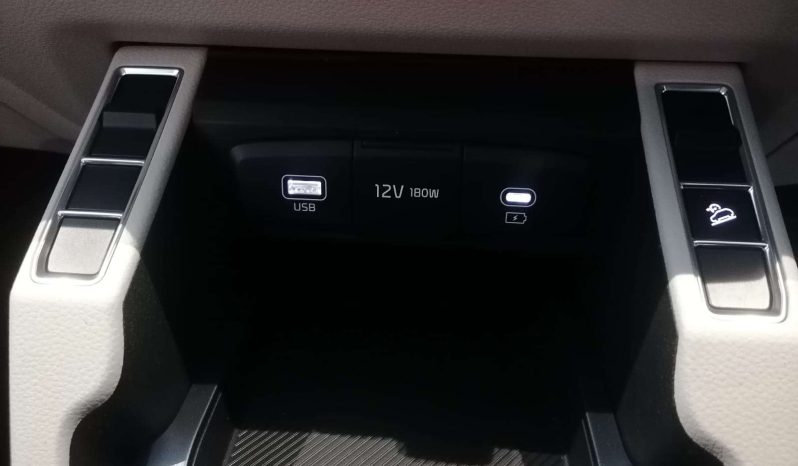 
								KIA CARENS CARENS 1.5 LS full									