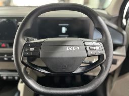 
										Kia Carens 1.5 Ls full									