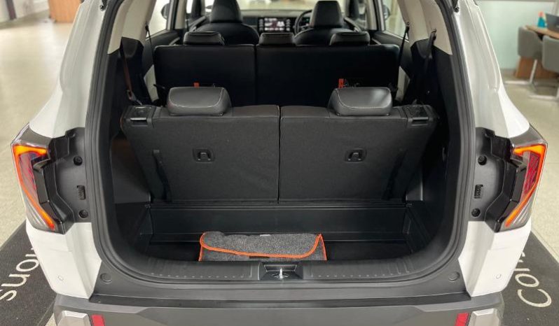 
								Kia Carens 1.5 Ls full									