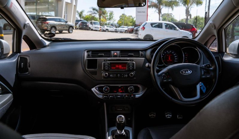 
								Kia Rio hatch 1.4 Tec full									