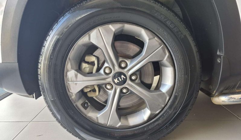 
								KIA Seltos SELTOS 1.6 EX full									