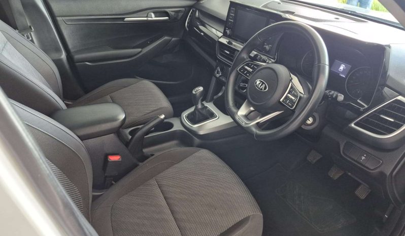 
								KIA Seltos SELTOS 1.6 EX full									