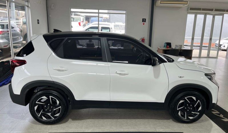 
								KIA Sonet SONET 1.5 LX full									