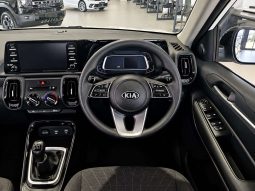 
										KIA Sonet SONET 1.5 LX full									