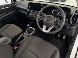 
										KIA Sonet SONET 1.5 LX full									