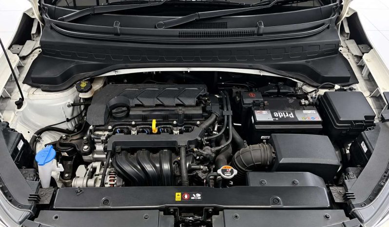 
								KIA Sonet SONET 1.5 LX full									
