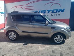 
										Kia Soul 1.6 full									