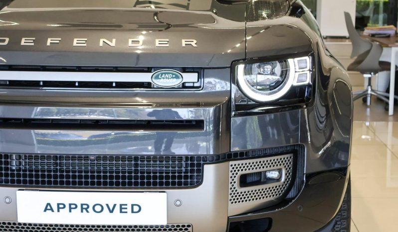 
								Land Rover Defender 110 3.0D D250 X-Dynamic Se (183kW) full									