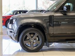 
										Land Rover Defender 110 3.0D D250 X-Dynamic Se (183kW) full									