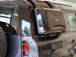 
										Land Rover Defender 110 3.0D D250 X-Dynamic Se (183kW) full									