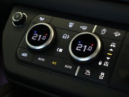 
										Land Rover Defender 110 3.0D D250 X-Dynamic Se (183kW) full									