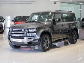 Land Rover Defender 110 3.0D D250 X-Dynamic Se (183kW)