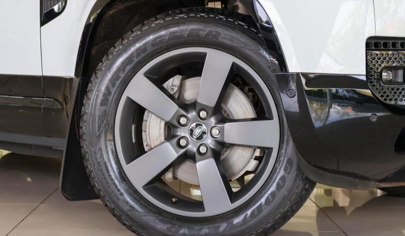 
								Land Rover Defender 110 3.0D D350 X-Dynamic Hse (257kW) full									