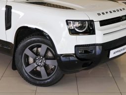 
										Land Rover Defender 110 3.0D D350 X-Dynamic Hse (257kW) full									