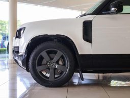 
										Land Rover Defender 110 3.0D D350 X-Dynamic Hse (257kW) full									
