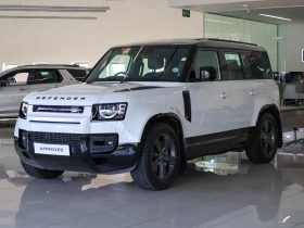 Land Rover Defender 110 3.0D D350 X-Dynamic Hse (257kW)