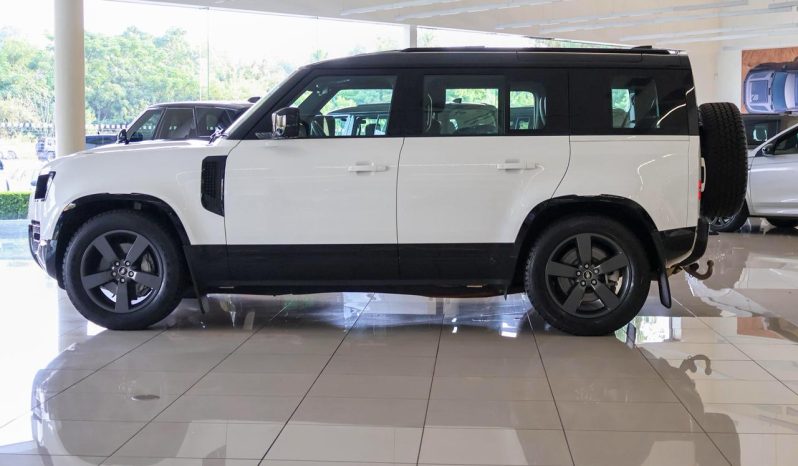 
								Land Rover Defender 110 3.0D D350 X-Dynamic Hse (257kW) full									