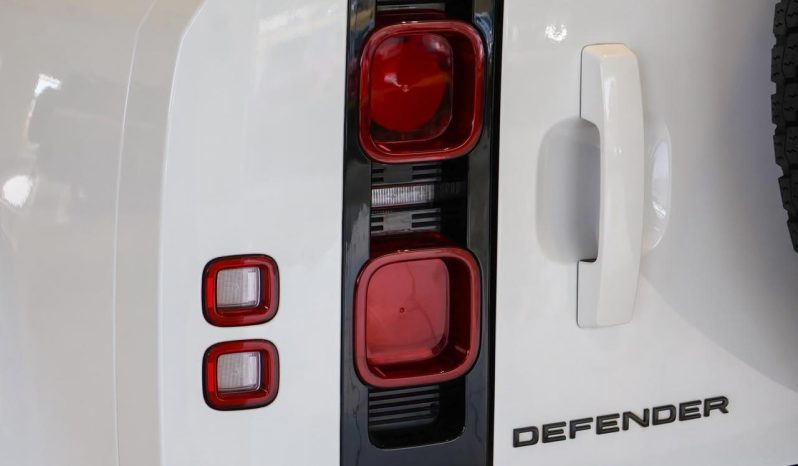 
								Land Rover Defender 110 3.0D D350 X-Dynamic Hse (257kW) full									