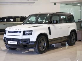 Land Rover Defender 110 3.0D D350 X-Dynamic Hse (257kW)