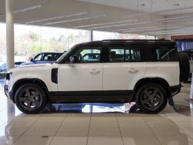 Land Rover Defender 110 3.0D D350 X-Dynamic Hse (257kW)